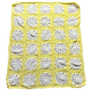 Vintage granny square baby blanket handmade hand knit yellow unisex 32x38